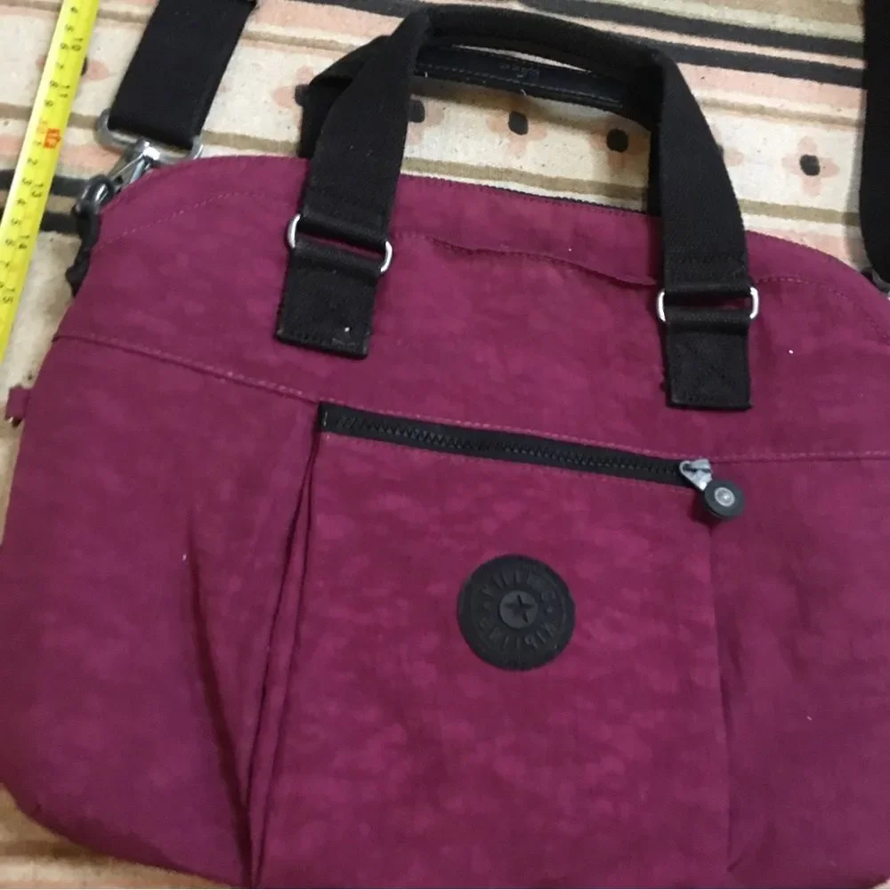 Kipling medium Purple Crossbody zipper bag multi pockets compartment GUC